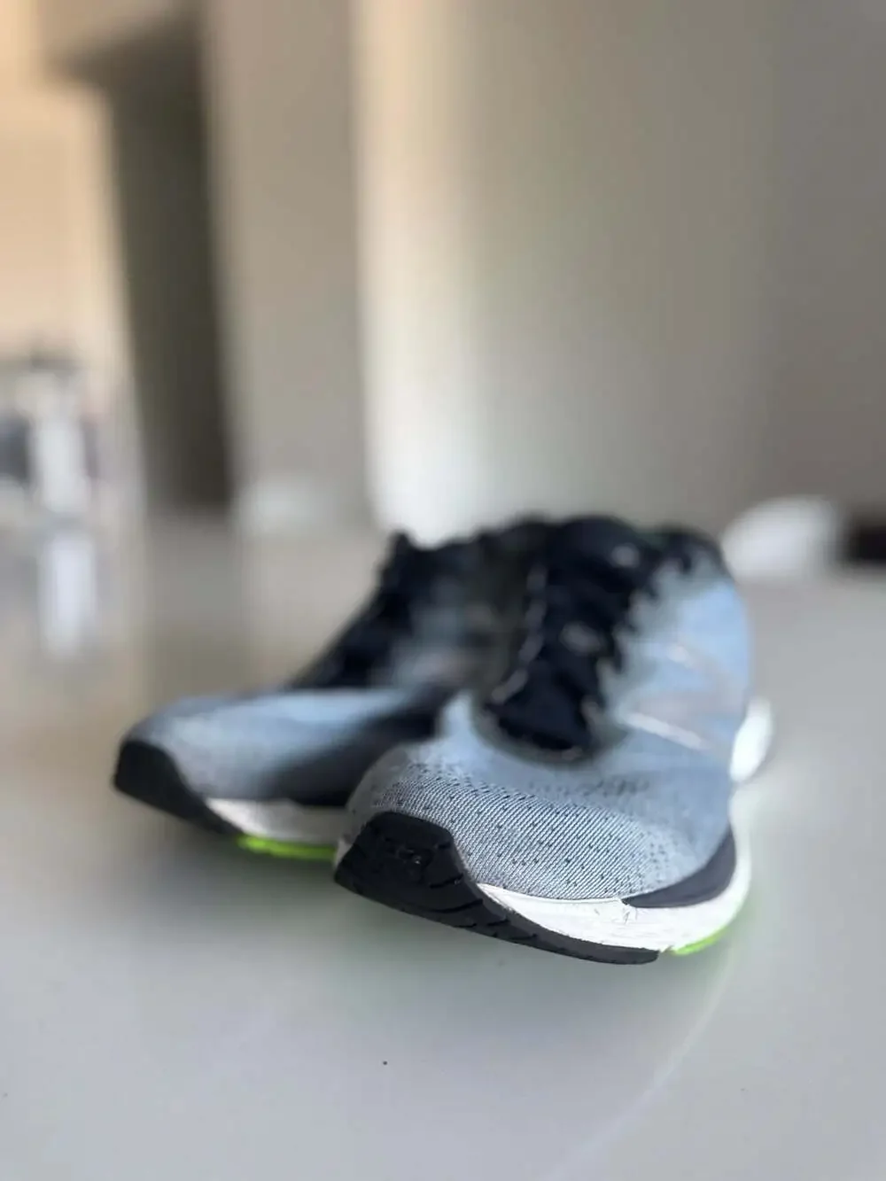 New Balance 880v9 Men's Size 10 Running Shoes Grey Green M880GB9